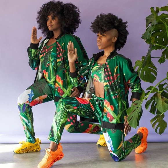 Green floral joggers - Picture 4 of 5